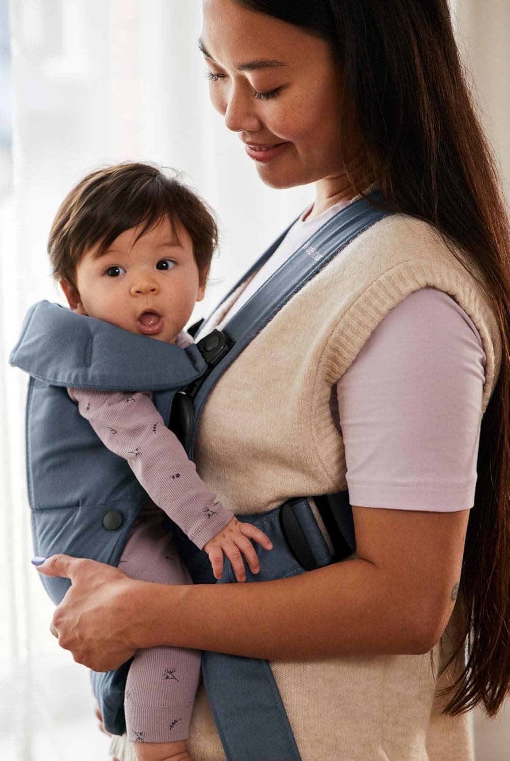 BabyBjörn Baby Carrier Mini, Vintage Indigo, Woven | Newborn Carrier (7-25 lbs), Ergonomic, Easy-to-Use